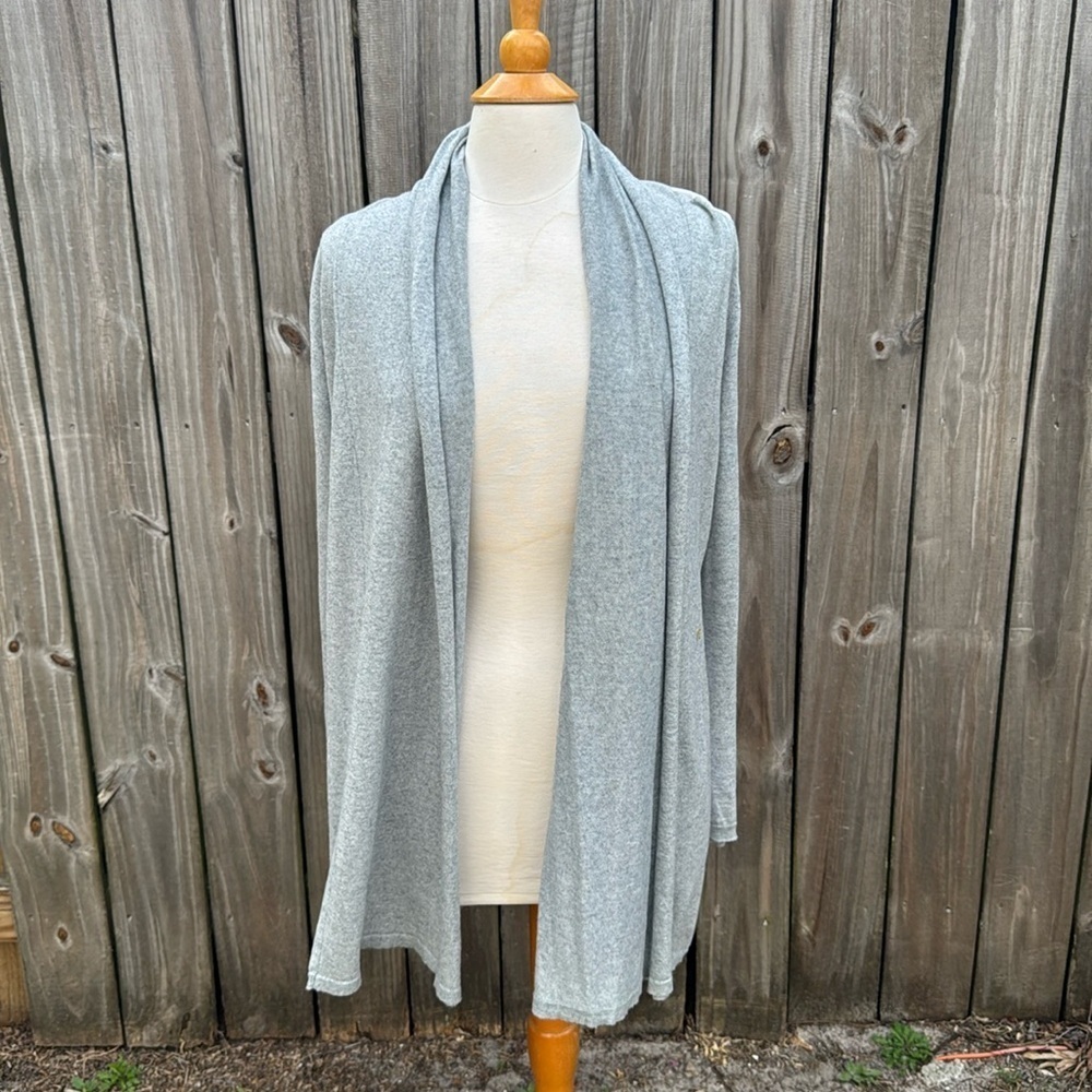 Armani Collezioni gray and white sweater, size 8